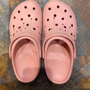 Pink iconic crocs